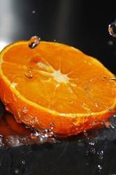 pic for fresh sliced orange 640x960